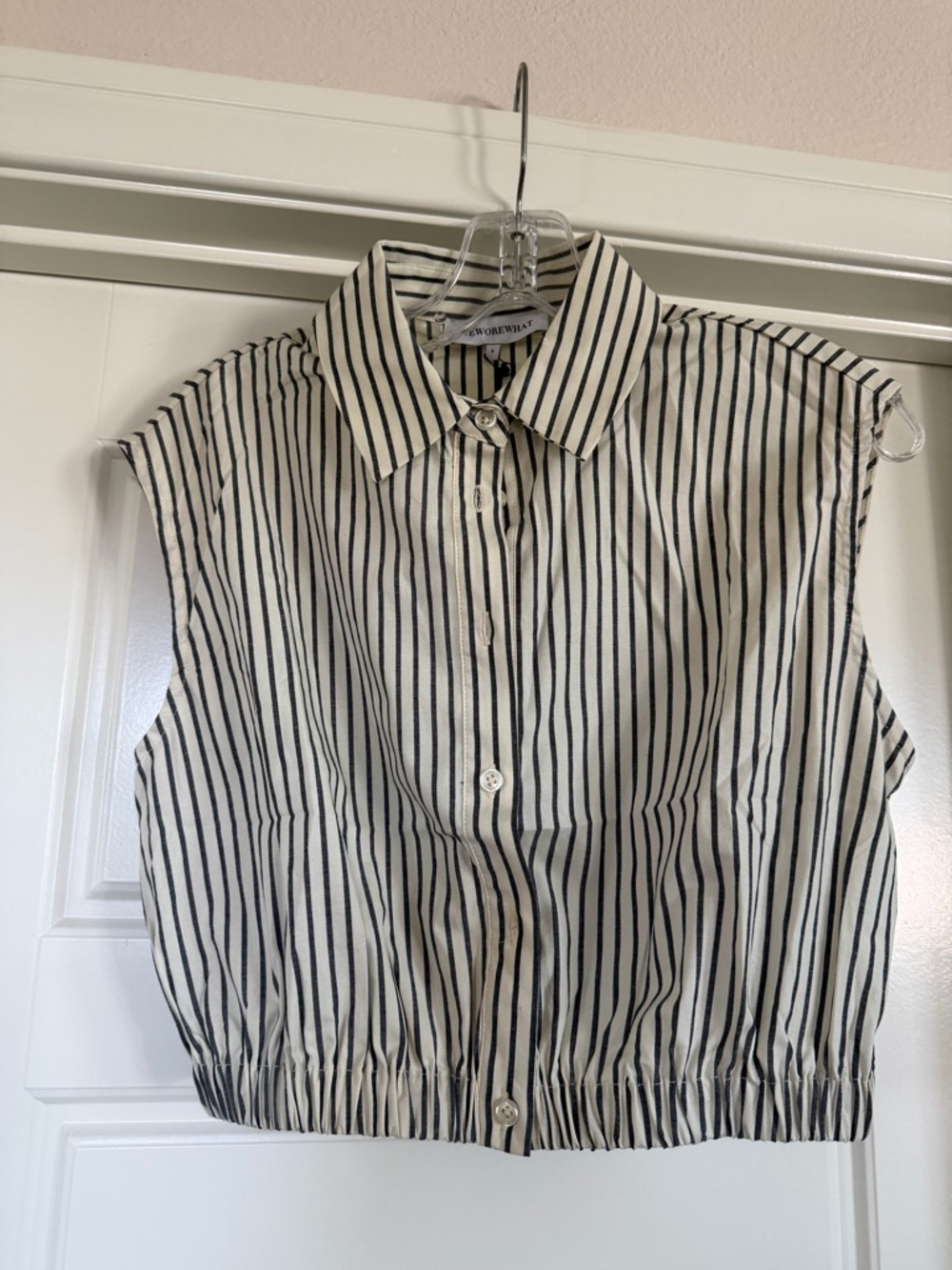 WeWoreWhat Striped Sleeveless Popover Shirt - Black & Cream
